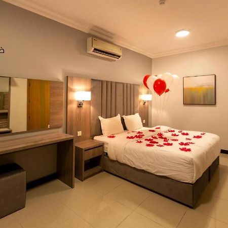 Terrace View 3 - Hotel Apartments Dammam Exterior foto