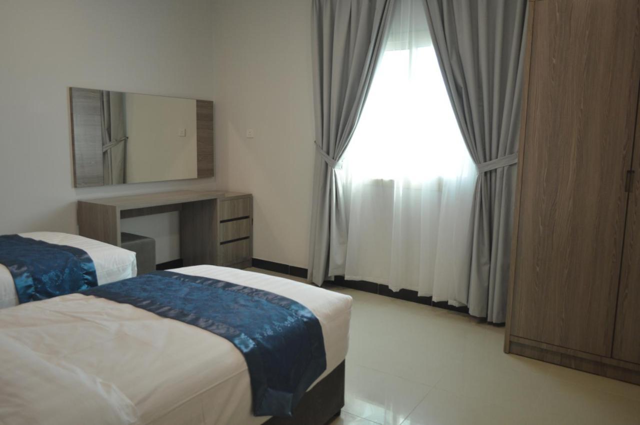 Terrace View 3 - Hotel Apartments Dammam Exterior foto