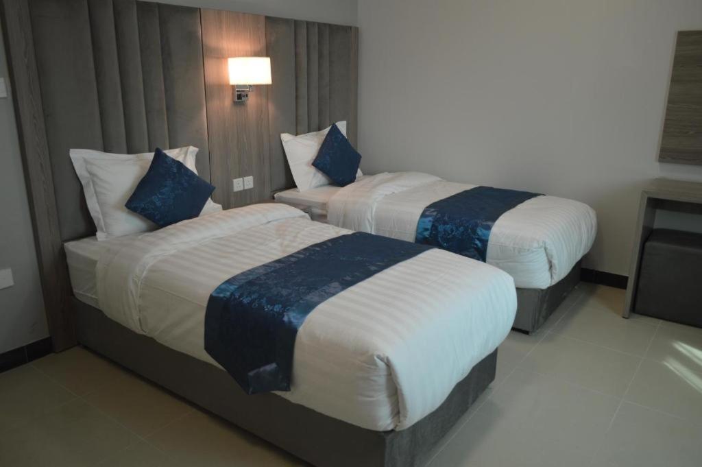Terrace View 3 - Hotel Apartments Dammam Exterior foto